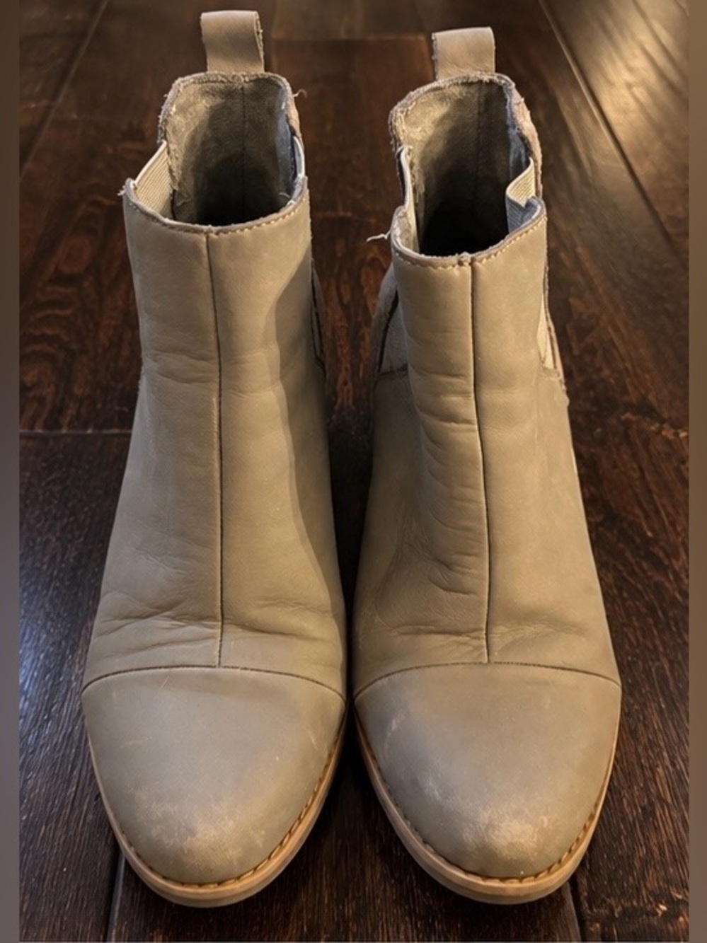 TOMS Gray Leather Chelsea Ankle Boots Women’s 7.5 Block Heel